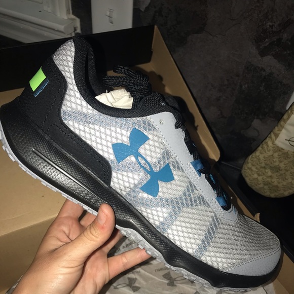 under armour outlet mens shoes